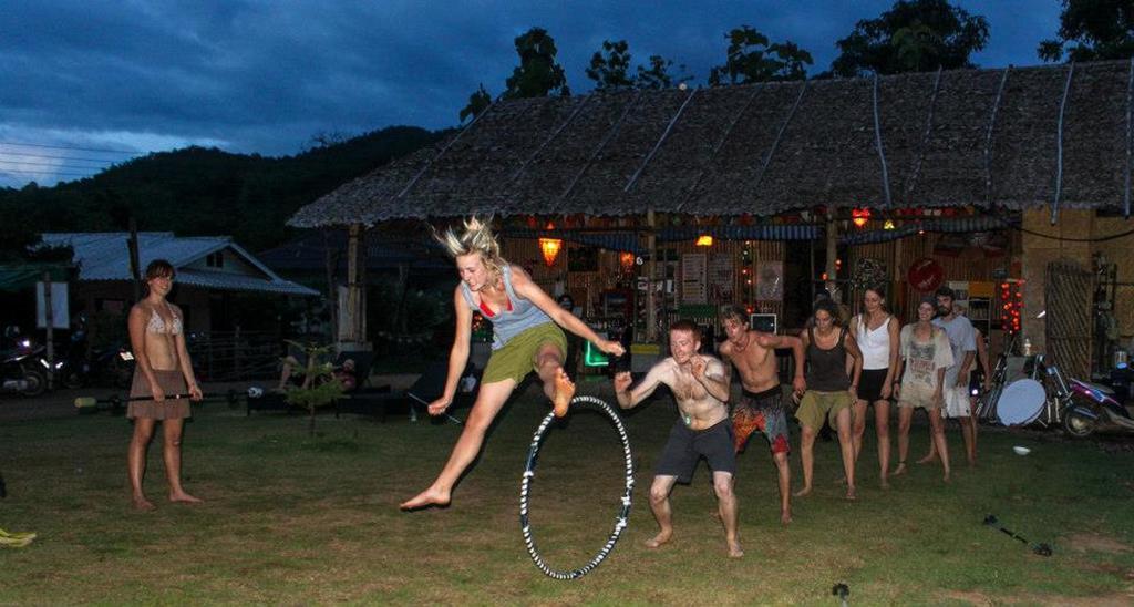 Pai Circus Hostel Dış mekan fotoğraf