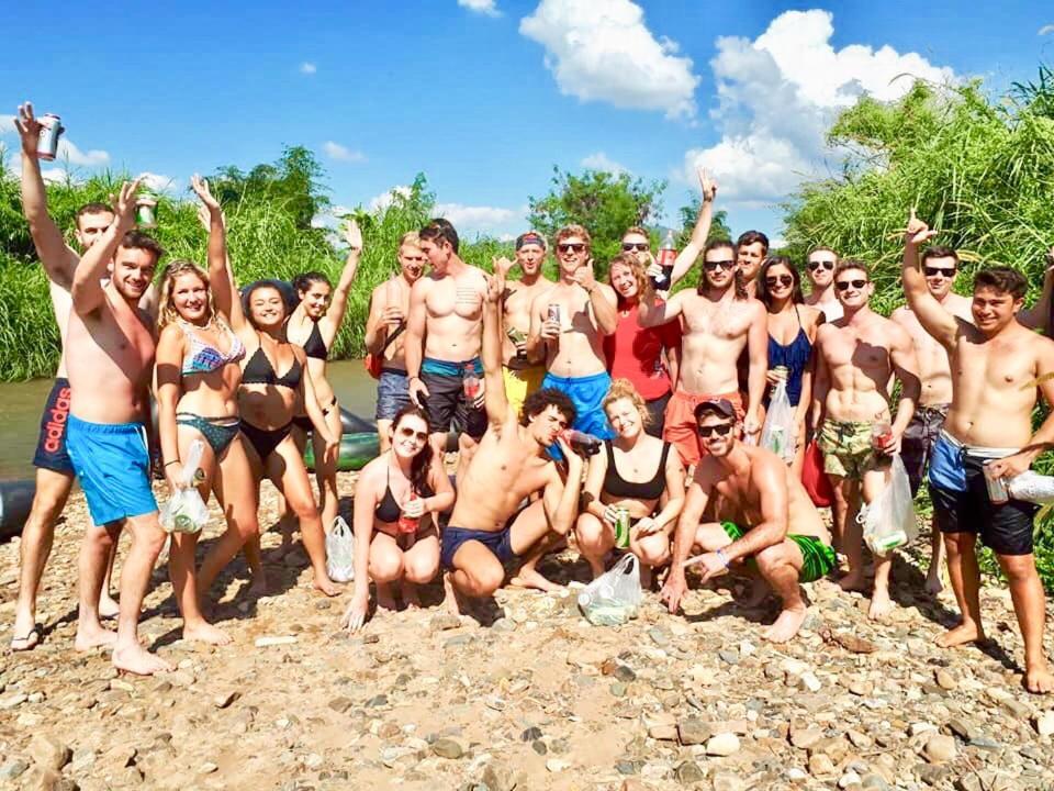 Pai Circus Hostel Dış mekan fotoğraf